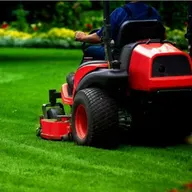 Reece Lawn Care logo