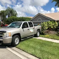Mike Lawn Service LLC logo