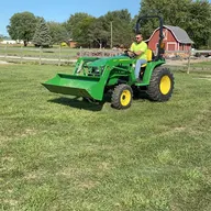 Labo lawn care & home repair logo