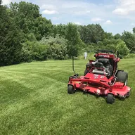 Callender Lawn Service logo
