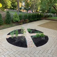 JP LANDSCAPING INC. logo