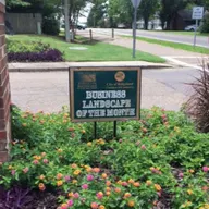 Pugh's Earthworks logo