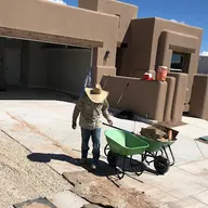 Ignacios Landscaping LLC logo