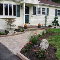 A C Lawn & Landscape Llc logo