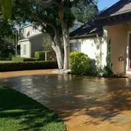 Duke's Landscaping Services logo