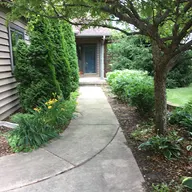 Schmeckpeper lawn care logo
