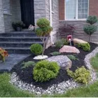 Grasshoppers lawncare logo