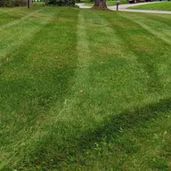 Penn Brothers Lawn and Landscaping LLC logo