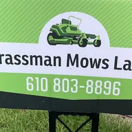 Grassman Mows Lawns logo